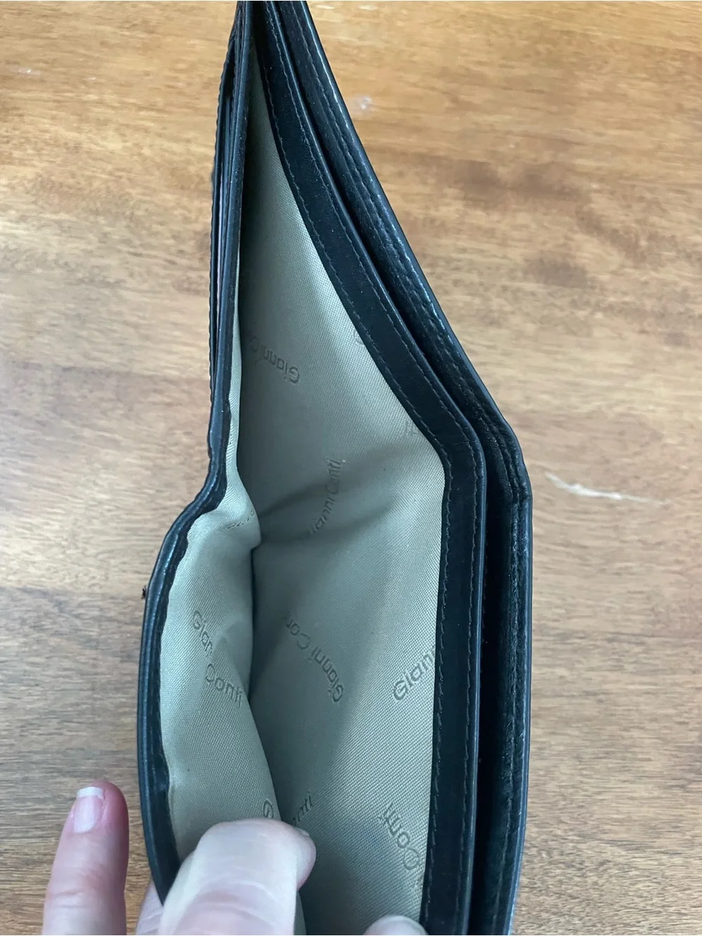 Gianni Conti Black Leather Bi-Fold Wallet